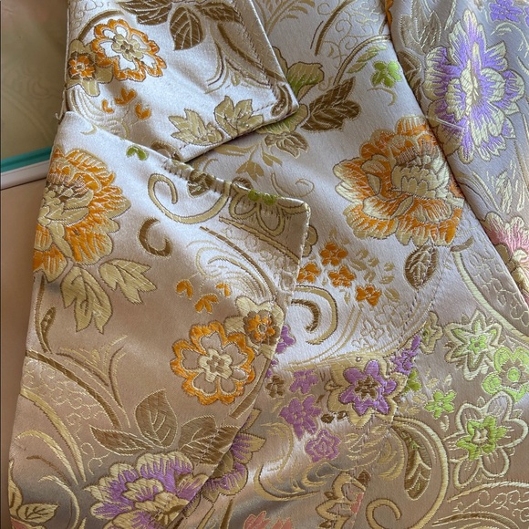 Robert Louis New York Vintage Ornate Floral Silk Jacket - Picture 10 of 10